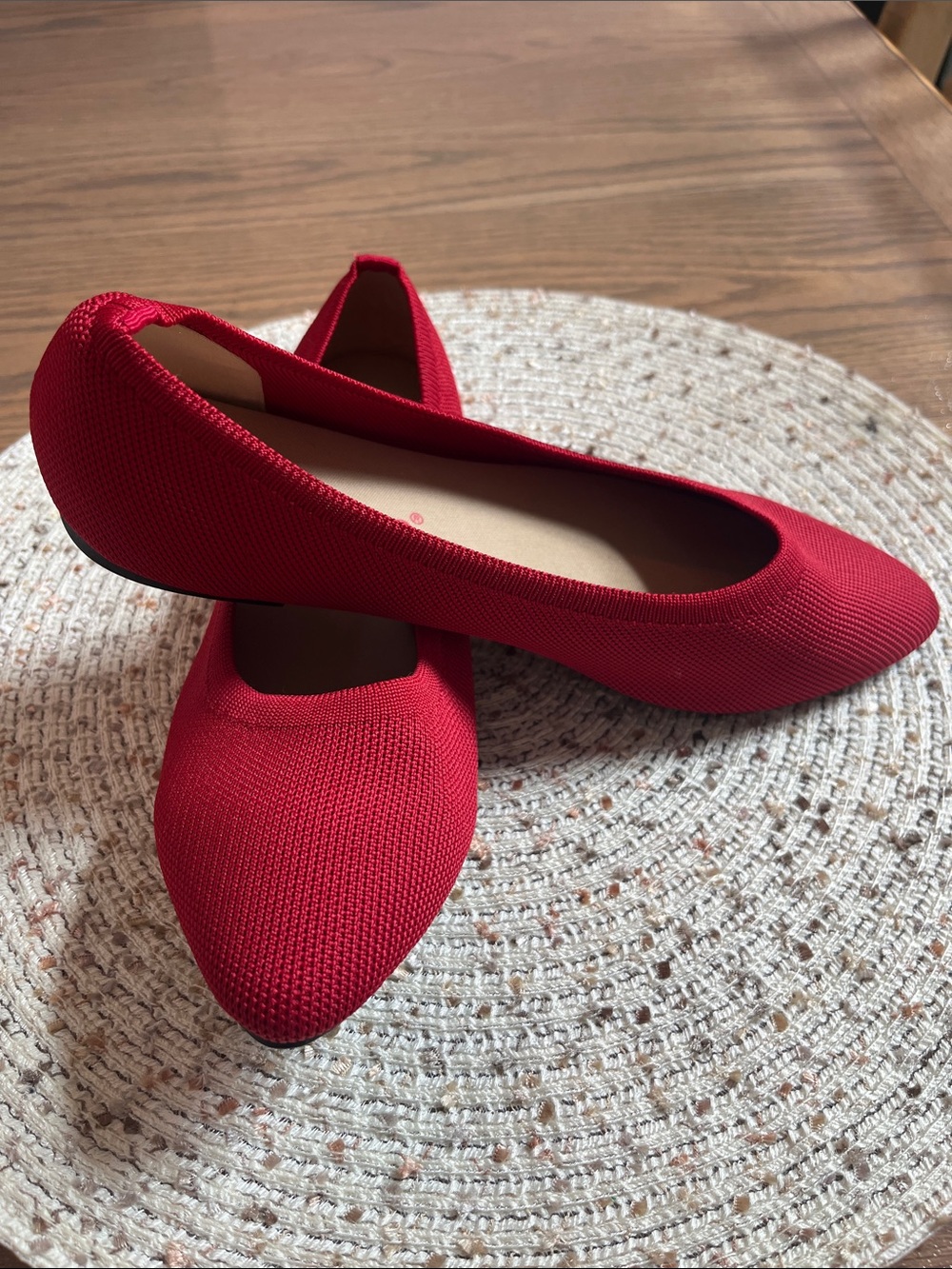 Jellypop Red Knit Pointed-Toe Flats
